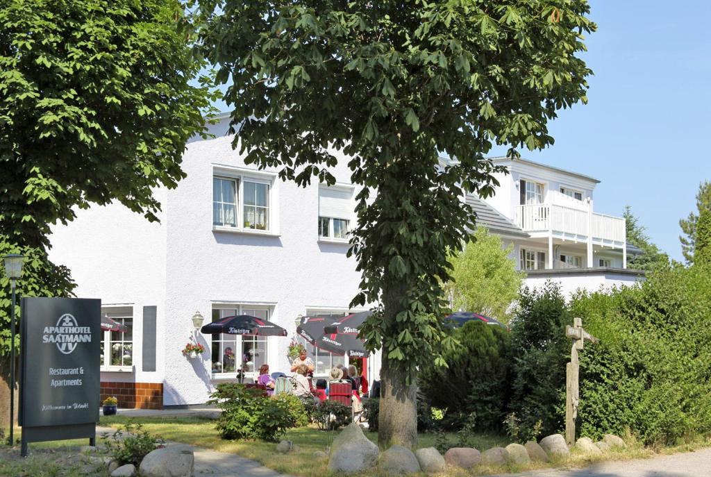 Aparthotel Saatmann Garni Ahrenshoop Buitenkant foto